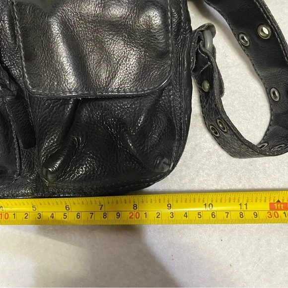 Free People Wade Leather Sling Black Crossbody Festival Bag - Picture 11 of 12